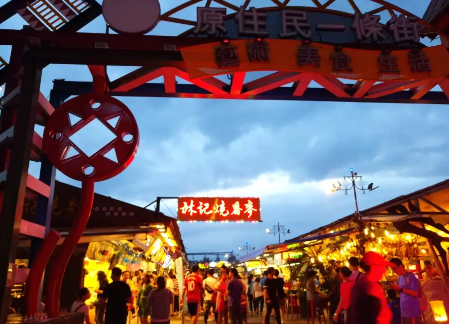 花蓮東大門夜市美食地圖：在地人帶路必吃推薦與交通指南